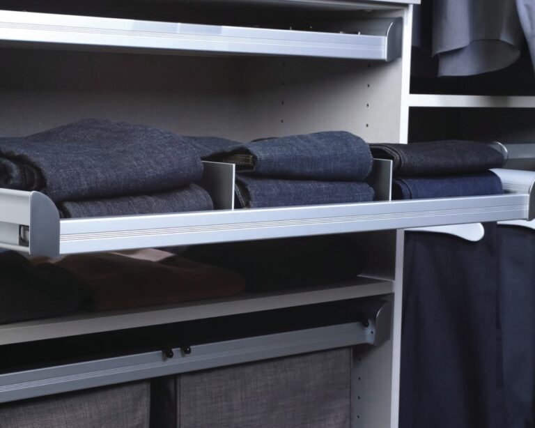 Ds4-Custom-Closet-Pull-Out-Jeans-Drawer-Divider