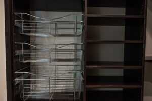 Pantry organizing system with pull out basket